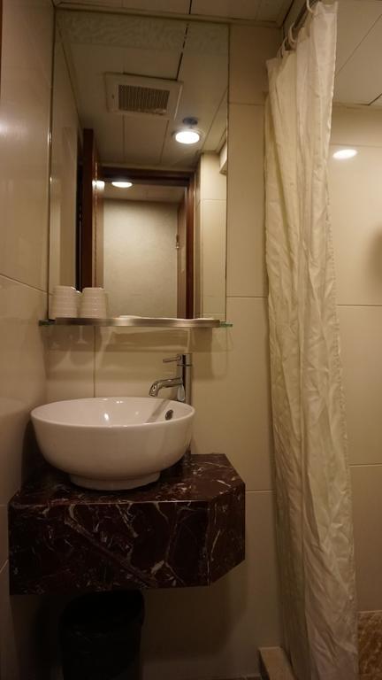 Oriental Lander Hotel Kowloon  Zewnętrze zdjęcie